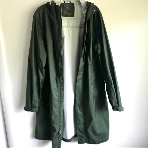 Men’s L.L. Bean Long Rain Jacket - Picture 2 of 10